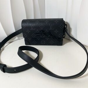 Louis Vuitton Black Monogram Eclipse Soft Trunk Bag